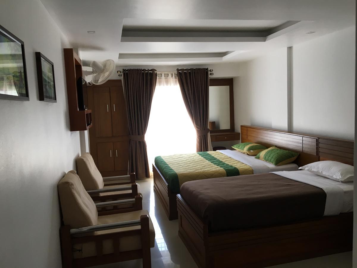 Hotel Madikeri Heritage Esterno foto