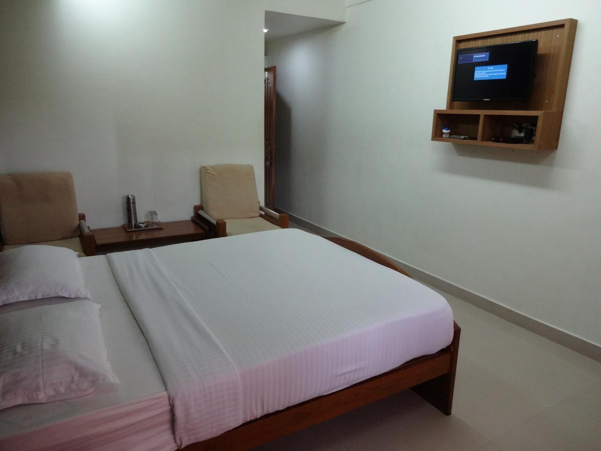 Hotel Madikeri Heritage Esterno foto