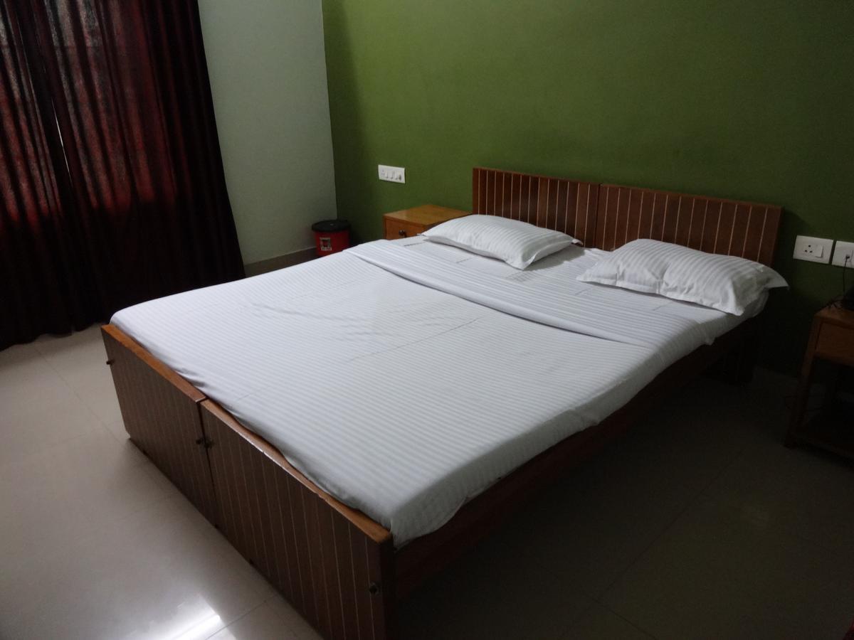 Hotel Madikeri Heritage Esterno foto